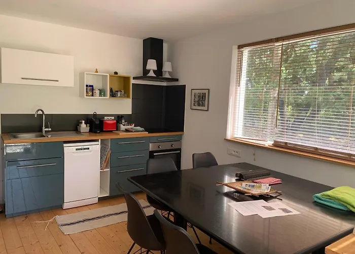 Loumaset-agreable Petite Maison-garrigues De Nîmes